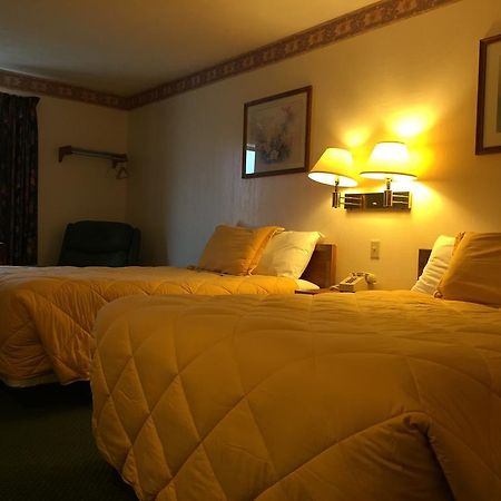 Baxter Inn 4 Less Baxter Springs Экстерьер фото