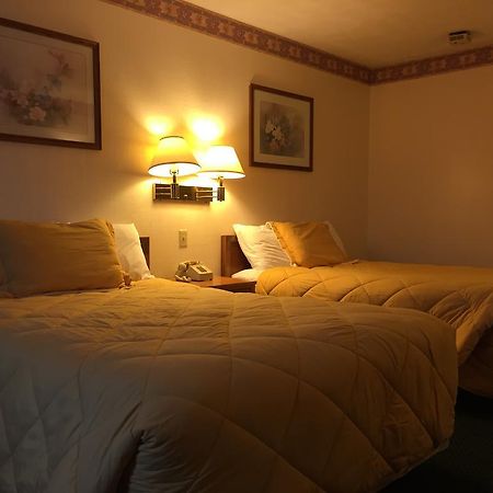 Baxter Inn 4 Less Baxter Springs Экстерьер фото