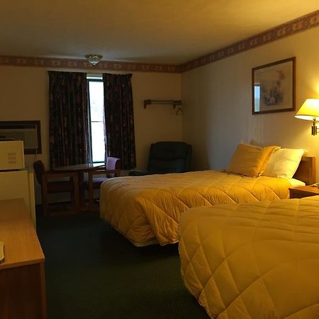 Baxter Inn 4 Less Baxter Springs Экстерьер фото
