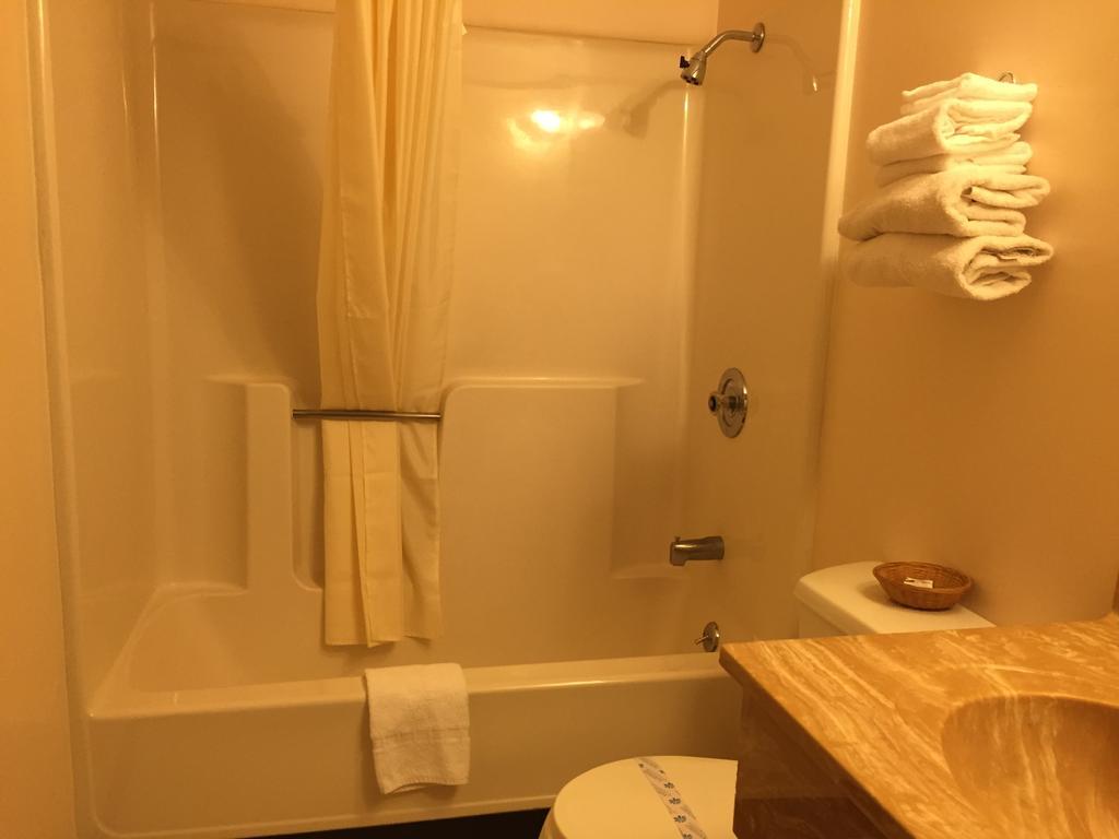 Baxter Inn 4 Less Baxter Springs Экстерьер фото