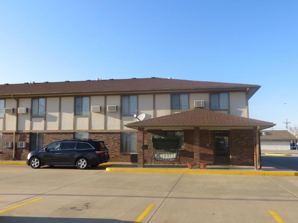 Baxter Inn 4 Less Baxter Springs Экстерьер фото
