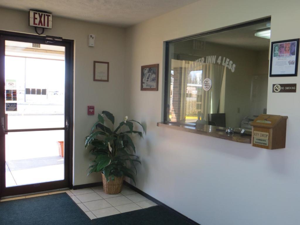 Baxter Inn 4 Less Baxter Springs Экстерьер фото